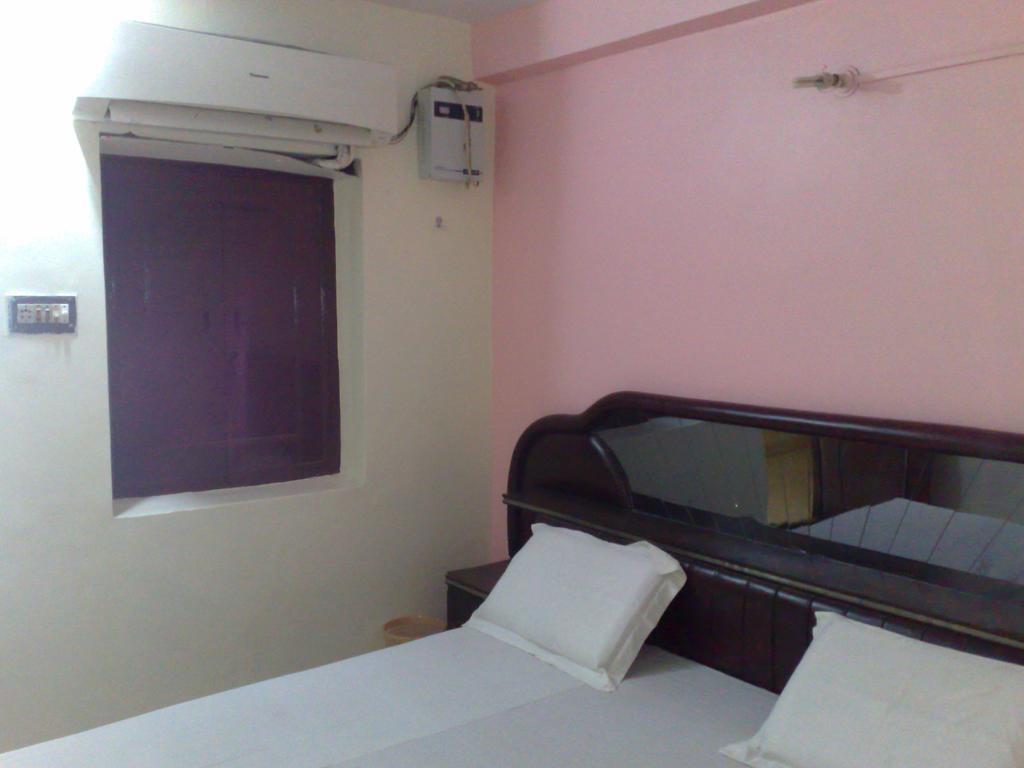 Grg Shanti Guest House Varanasi Near Manikarnika Ghat 외부 사진