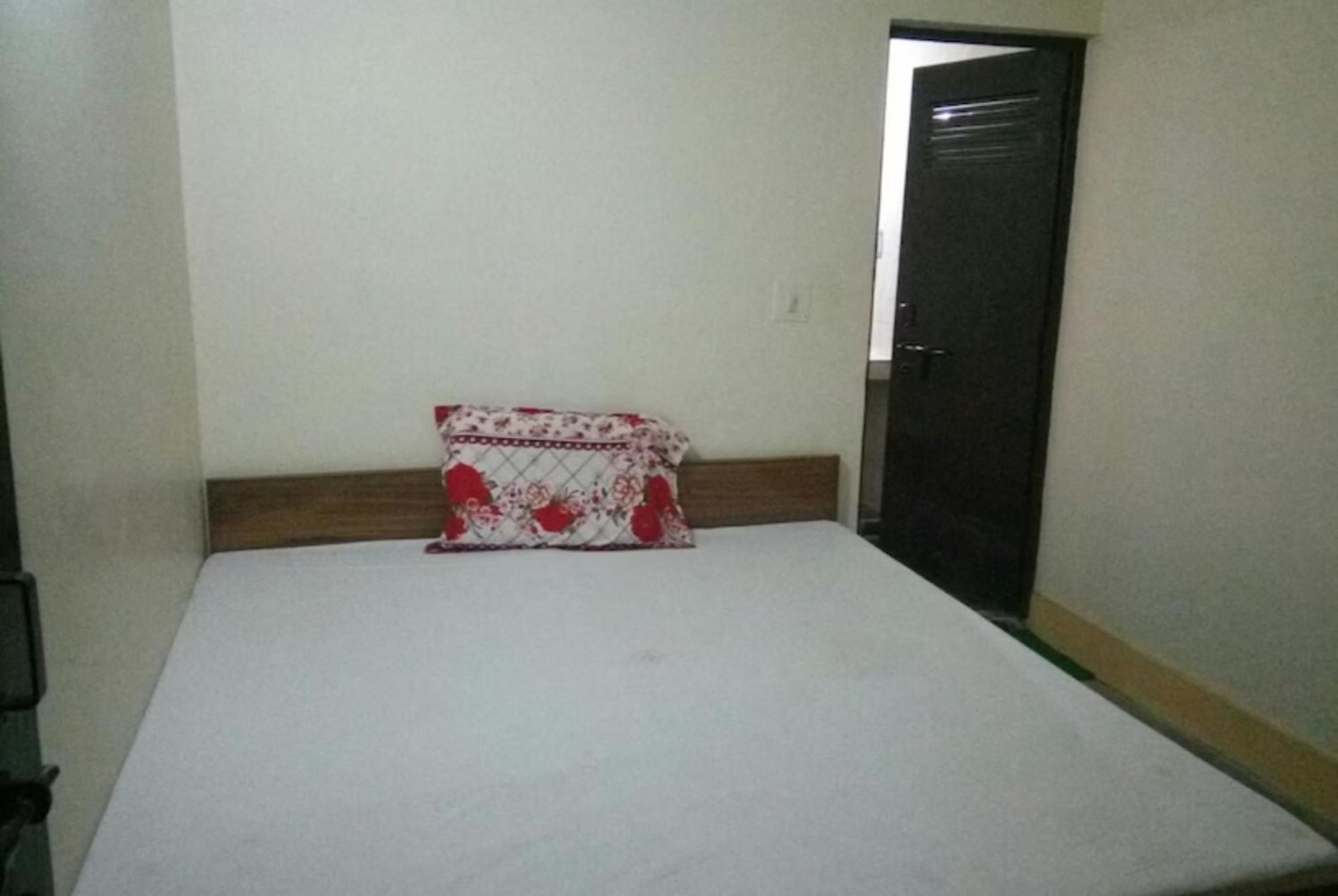 Grg Shanti Guest House Varanasi Near Manikarnika Ghat 외부 사진