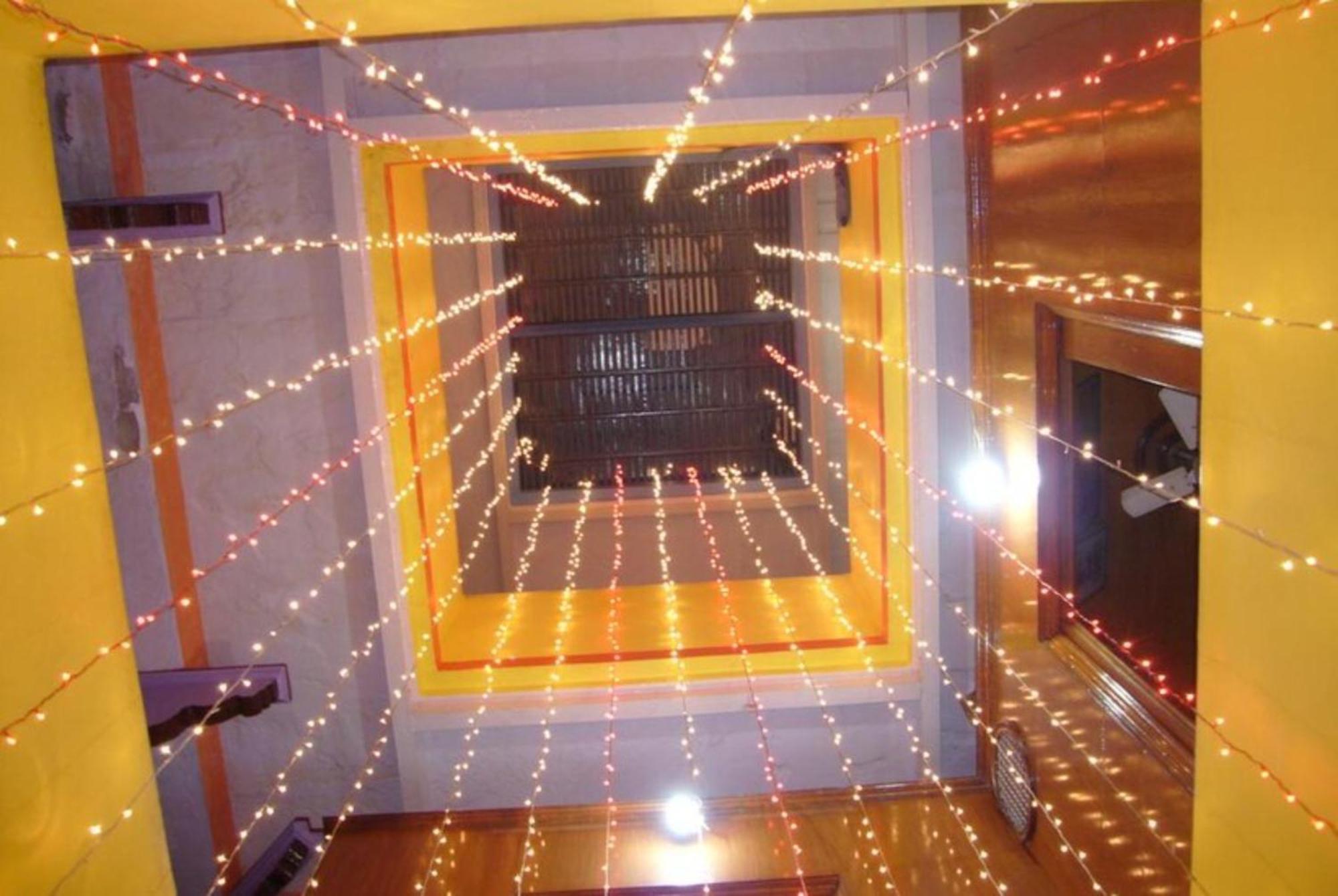 Grg Shanti Guest House Varanasi Near Manikarnika Ghat 외부 사진