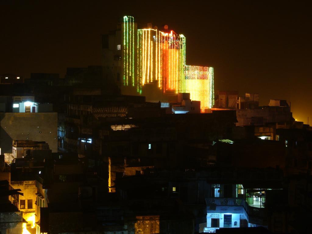 Grg Shanti Guest House Varanasi Near Manikarnika Ghat 외부 사진