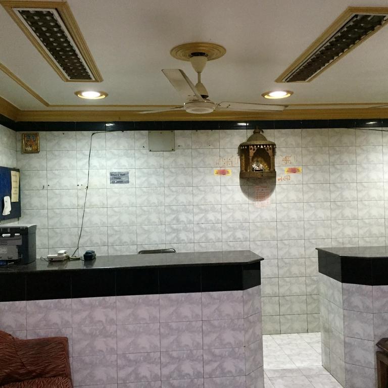 Grg Shanti Guest House Varanasi Near Manikarnika Ghat 외부 사진