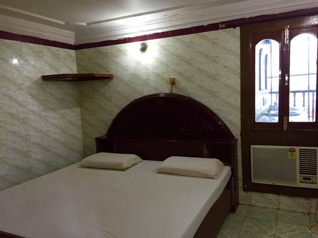 Grg Shanti Guest House Varanasi Near Manikarnika Ghat 외부 사진