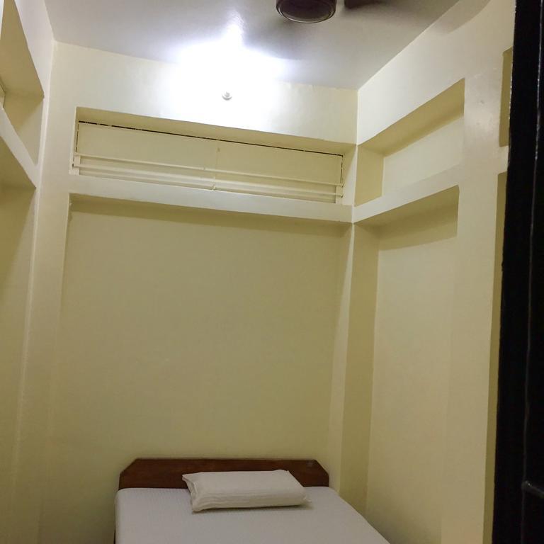 Grg Shanti Guest House Varanasi Near Manikarnika Ghat 외부 사진