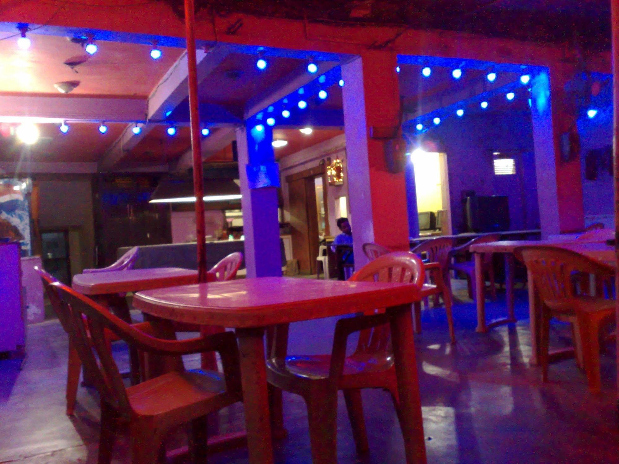 Grg Shanti Guest House Varanasi Near Manikarnika Ghat 외부 사진